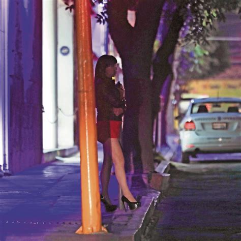 puta toluca|Toluca: prostitución encubierta .